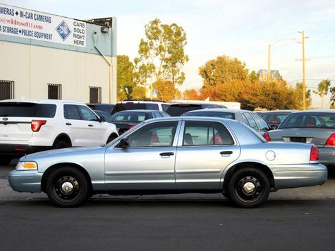Used 2007 Ford Crown Victoria Police Interceptor RWD image 5