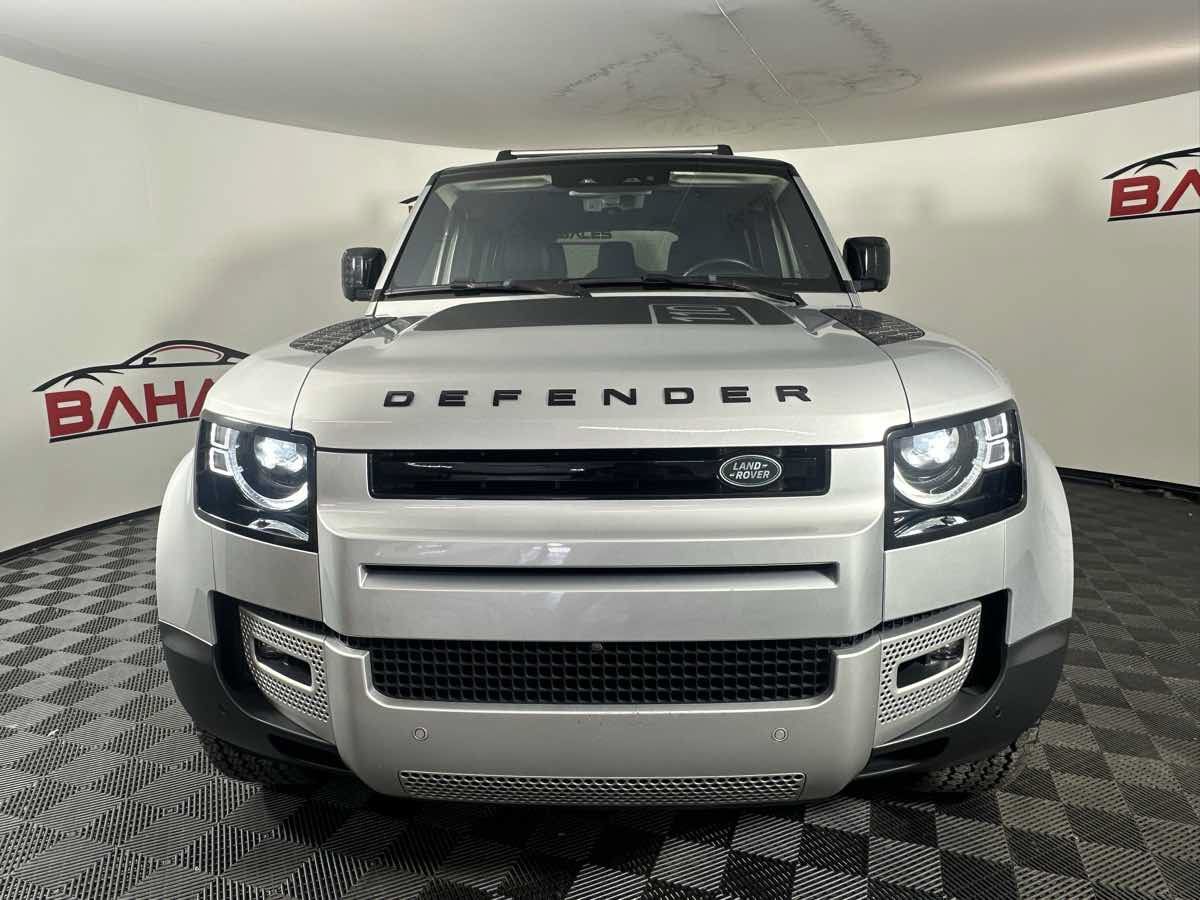 Used 2020 Land Rover Defender 110 SE AWD/4WD image 14