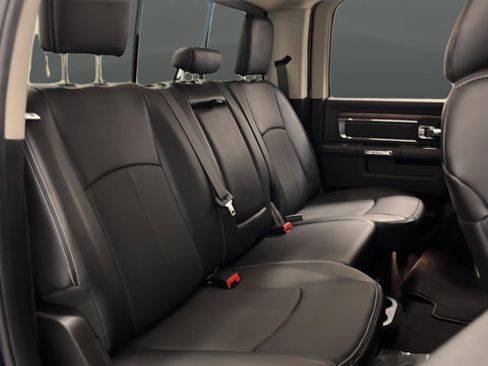 Certified 2019 RAM 1500 Laramie w/ Convenience Group AWD/4WD image 23