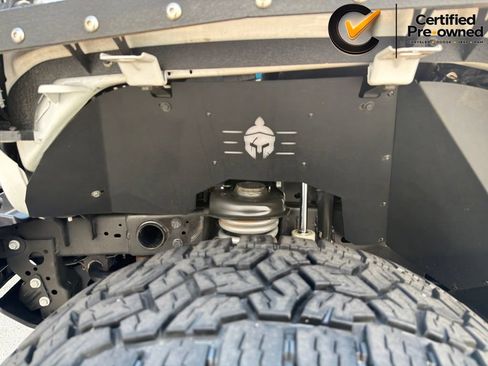 Certified 2021 Jeep Gladiator Rubicon AWD/4WD image 24
