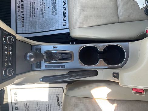 Used 2013 Acura ILX w/ Technology Package FWD image 28