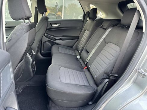 Used 2024 Ford Edge SE image 13