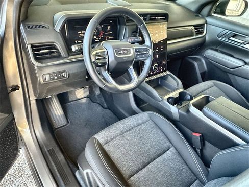 Certified 2025 GMC Terrain Elevation image 10