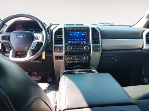 Used 2020 Ford F250 Lariat image 10
