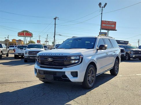 New 2025 Ford Expedition Platinum w/ Stealth Performance Package image 2
