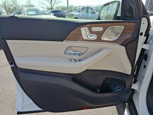 New 2026 Mercedes-Benz GLE 450 4MATIC image 11
