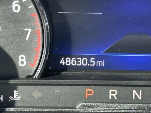 Used 2022 Ford Explorer XLT image 20