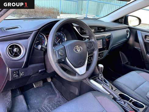 Used 2019 Toyota Corolla LE FWD image 18
