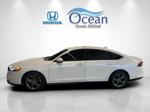 Used 2023 Honda Accord EX image 6
