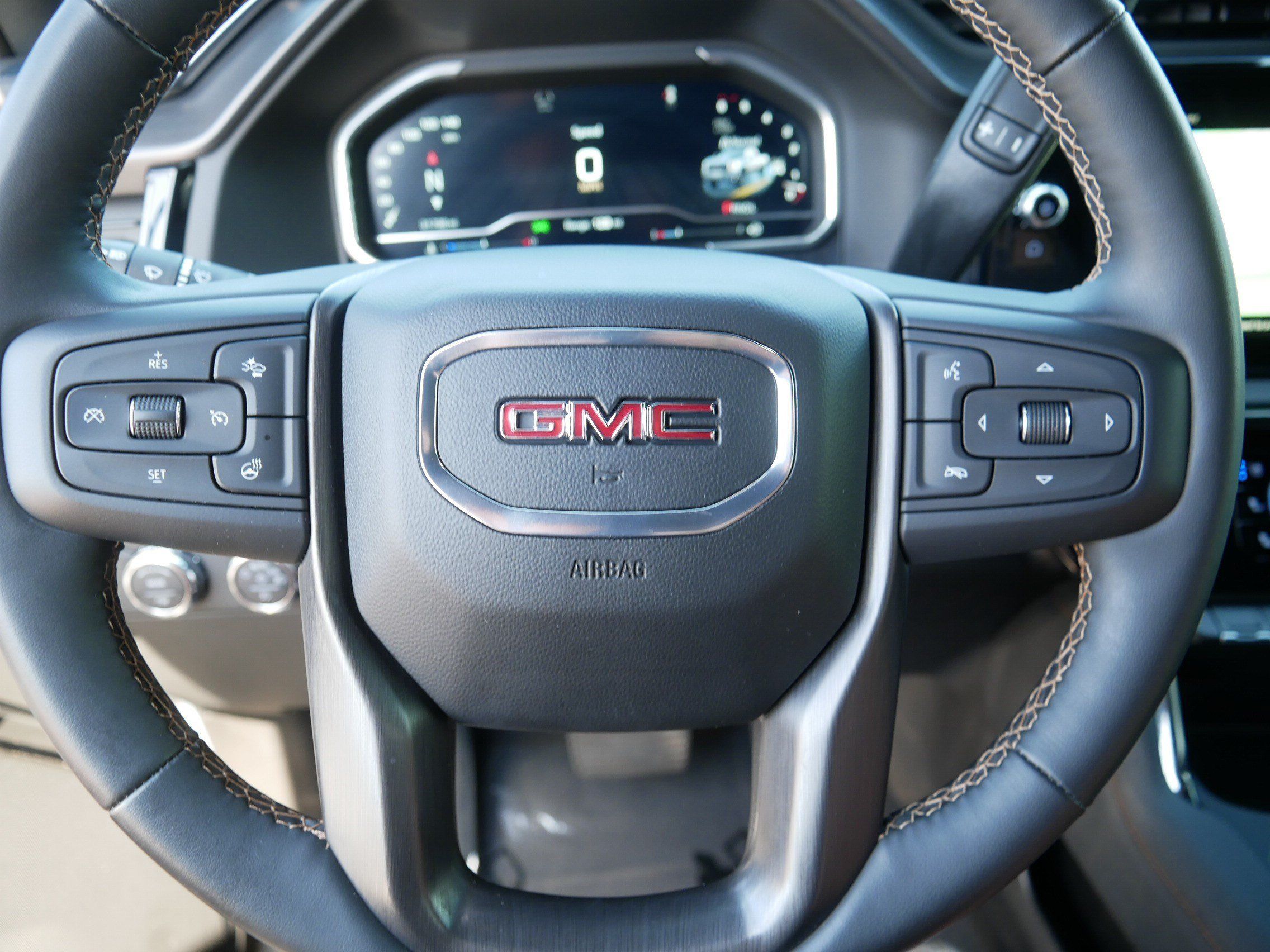 Used 2024 GMC Sierra 2500 AT4 w/ AT4 Premium Plus Package AWD/4WD image 25