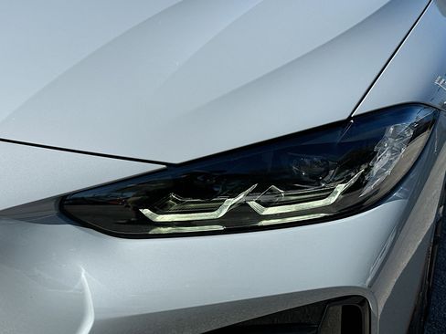 Certified 2022 BMW 430i Coupe w/ M Sport Package image 30