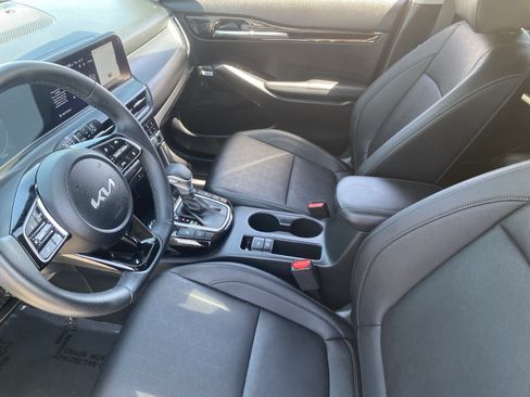 Certified 2024 Kia Seltos SX AWD/4WD image 16