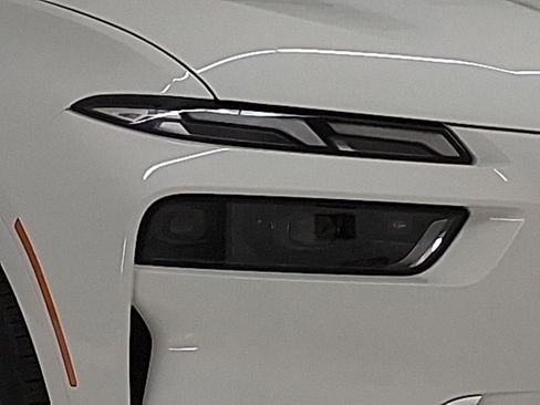 New 2026 BMW X7 xDrive40i w/ Climate Comfort Package image 9