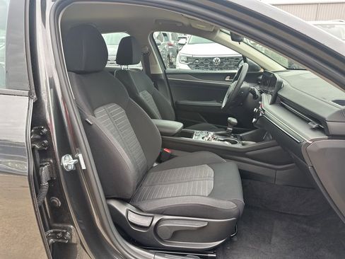 Used 2026 Kia K5 LXS FWD image 18