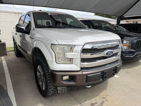 Used 2017 Ford F150 Lariat w/ Equipment Group 502A Luxury AWD/4WD image 2