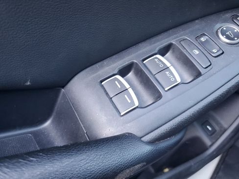 Used 2018 Honda Accord Sport image 24