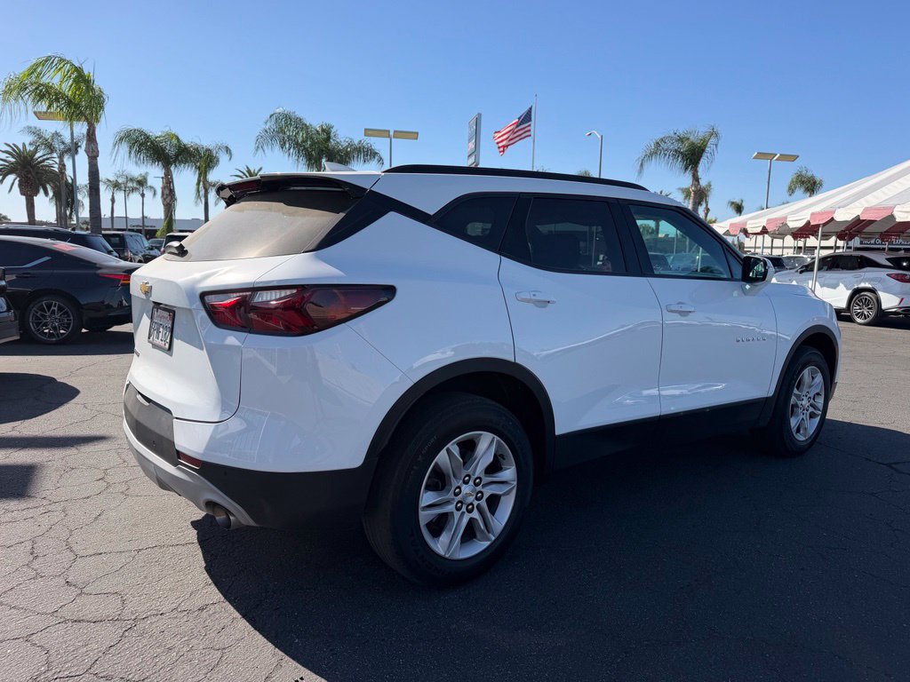 Used 2022 Chevrolet Blazer LT FWD image 4