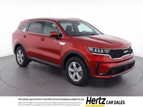 Used 2023 Kia Sorento LX FWD image 1