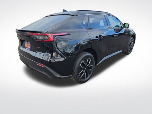 New 2026 Subaru Solterra Premium image 7