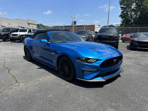 Used 2019 Ford Mustang GT Premium w/ GT Performance Package RWD image 11