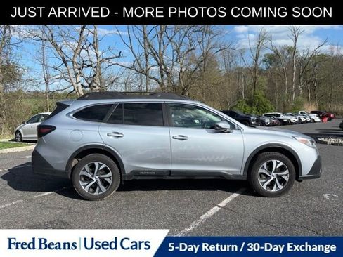 Used 2021 Subaru Outback Limited AWD/4WD image 9
