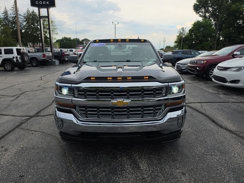 Used 2017 Chevrolet Silverado 1500 LT w/ All Star Edition AWD/4WD image 2