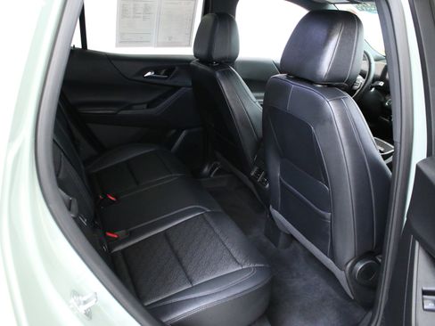 Used 2025 Chevrolet Equinox LT w/ Convenience Package II image 29