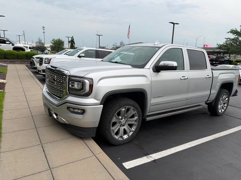 Used 2018 GMC Sierra 1500 Denali w/ Denali Ultimate Package AWD/4WD image 1