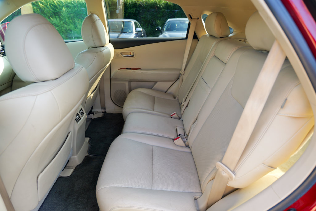 Used 2011 Lexus RX 350 AWD w/ Premium Pkg image 28