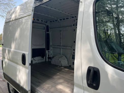 Used 2017 RAM ProMaster 1500 image 12