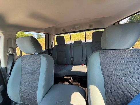 Used 2015 RAM 1500 Lone Star RWD image 15