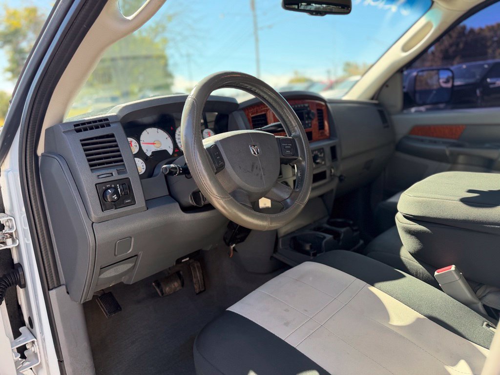 Used 2006 Dodge Ram 2500 Truck SLT w/ Quad Cab Big Horn Value Group RWD image 13