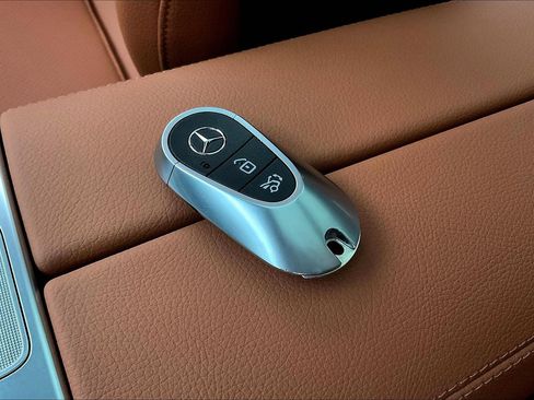 Certified 2026 Mercedes-Benz GLC 300 4MATIC image 34