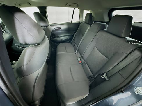 Used 2024 Toyota Corolla Cross LE image 26