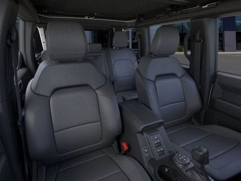New 2025 Ford Bronco Badlands w/ Sasquatch Package image 10