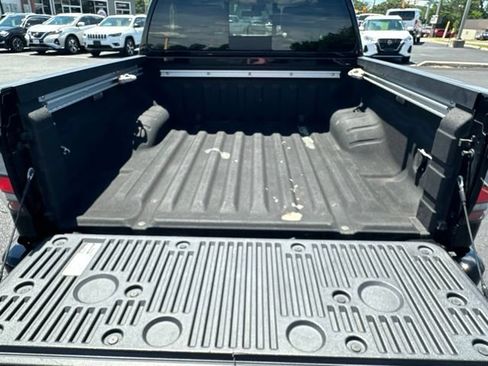 Used 2023 Nissan Frontier SV w/ SV Convenience Package AWD/4WD image 29