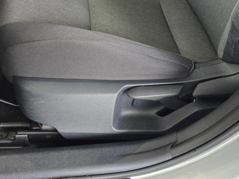 Used 2025 Toyota Camry LE FWD image 23
