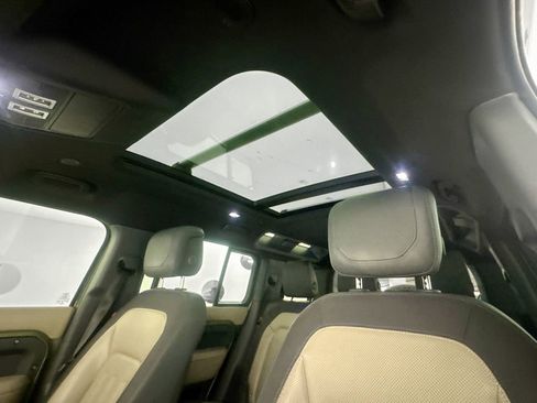 Used 2021 Land Rover Defender 110 X-Dynamic HSE image 20