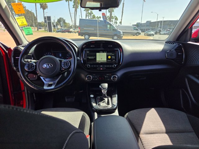 Used 2020 Kia Soul EX FWD image 13