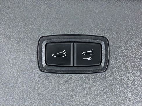 Used 2021 Porsche Cayenne GTS AWD/4WD image 24