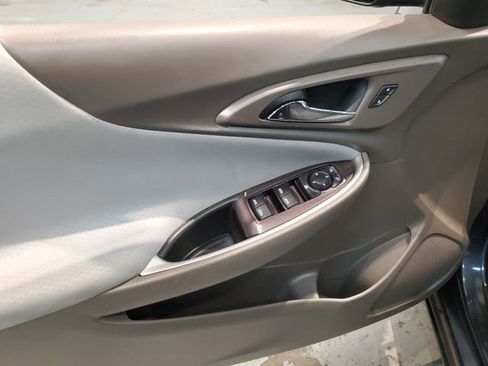 Used 2019 Chevrolet Malibu LS image 12