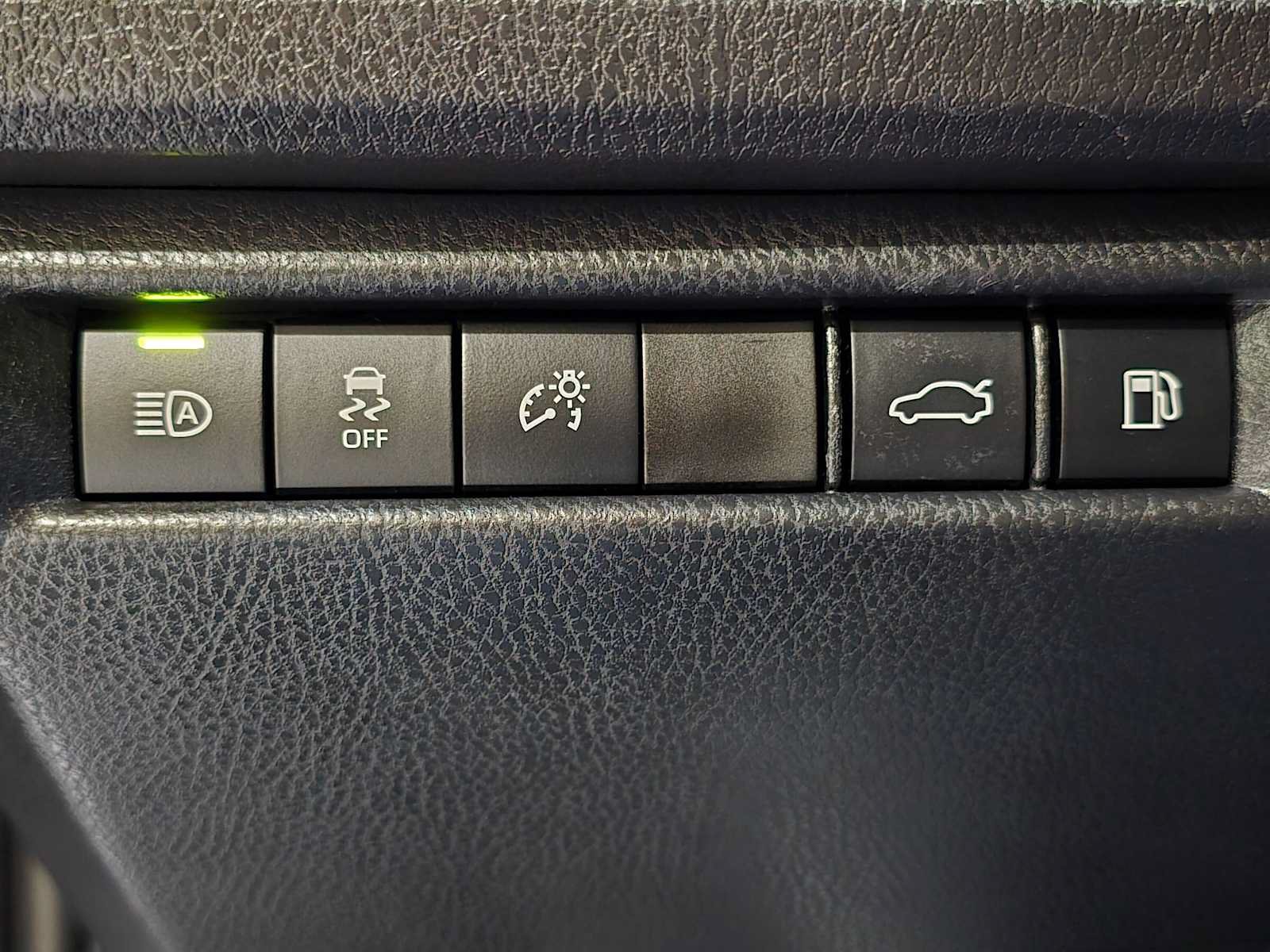 Certified 2026 Toyota Camry LE w/ Convenience Package AWD/4WD image 19