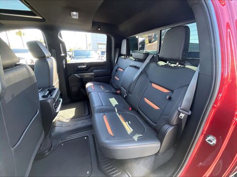 Used 2022 GMC Sierra 2500 AT4 w/ AT4 Preferred Package AWD/4WD image 29