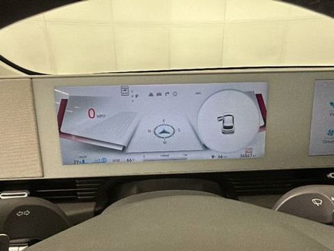 Used 2024 Hyundai Ioniq 5 SEL RWD image 16