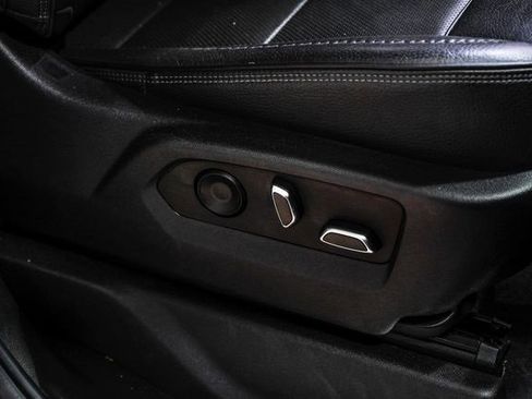 Used 2023 GMC Sierra 1500 Denali w/ Technology Package image 32