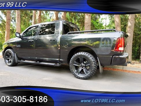 Used 2015 RAM 1500 Sport w/ Black Ram 1500 Sport Group RWD image 11