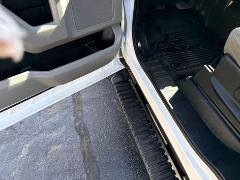Used 2017 Ford F250 XL w/ Power Equipment Group RWD image 17