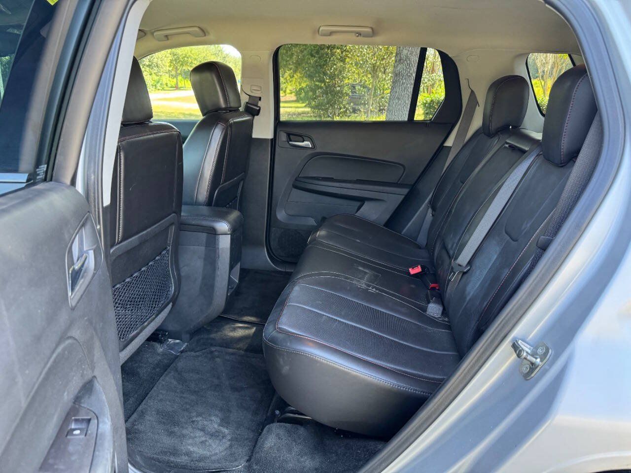 Used 2017 GMC Terrain SLT AWD/4WD image 12
