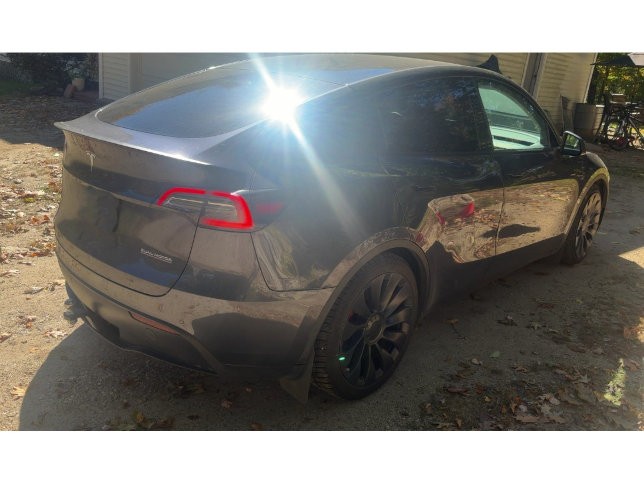 Used 2021 Tesla Model Y Performance AWD/4WD image 3