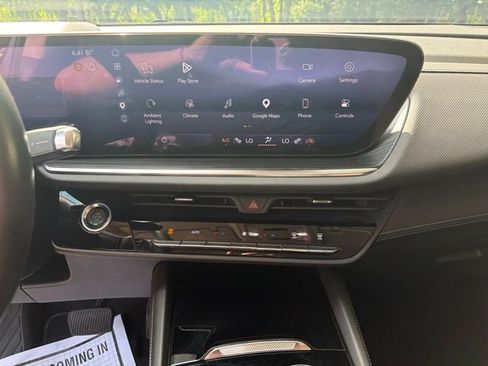 Used 2024 Buick Envision Preferred AWD/4WD image 15